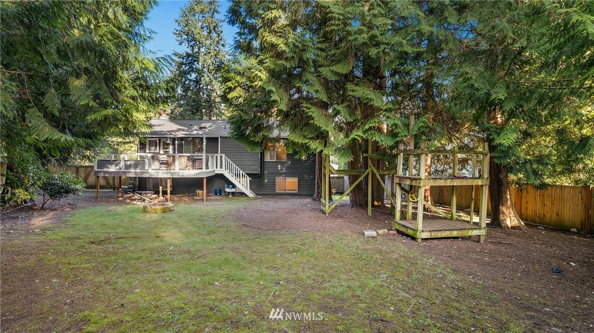 5903 147th Street Southwest Edmonds, WA 98026 - Photo 25 of 27 Gallery Image 25