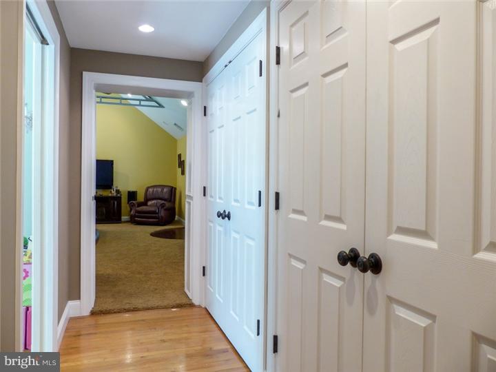 1221 Lower State Road North Wales, PA 19454 - Photo 15 of 23 Hallway