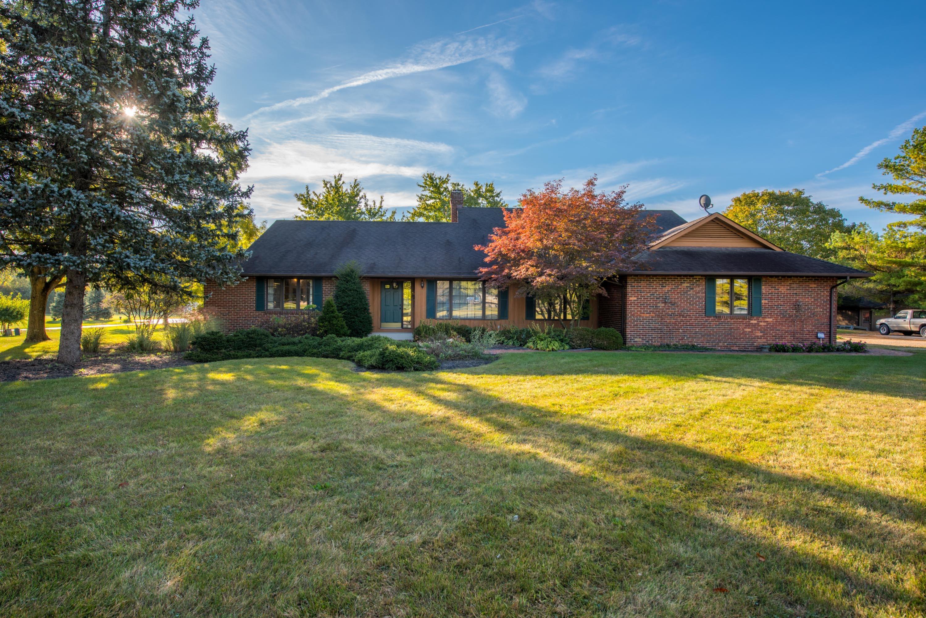 7159 Davis Road Hilliard, OH 43026 - Photo 2 of 43 Gallery Image 2