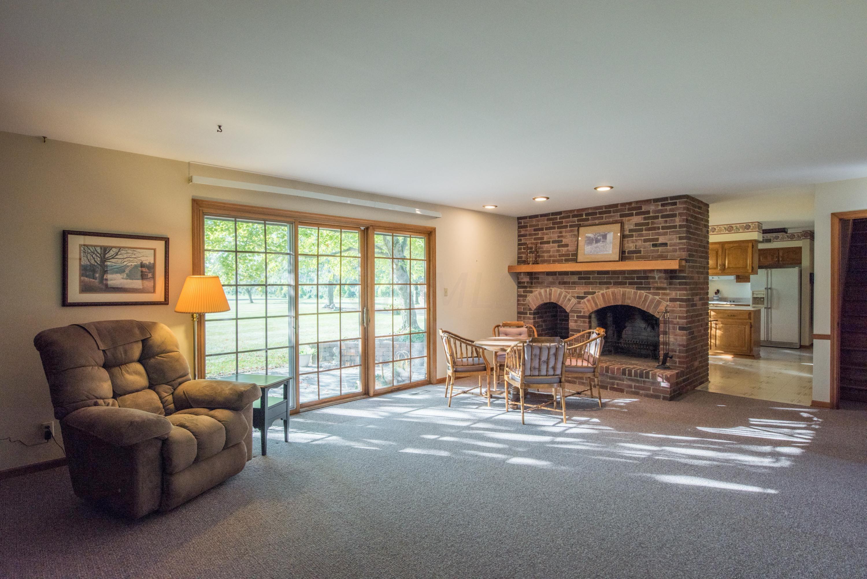 7159 Davis Road Hilliard, OH 43026 - Photo 6 of 43 Gallery Image 6