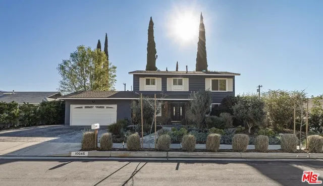 $1,195,000 | 10646 Ledeen Drive, Lakeview Terrace, CA 91342