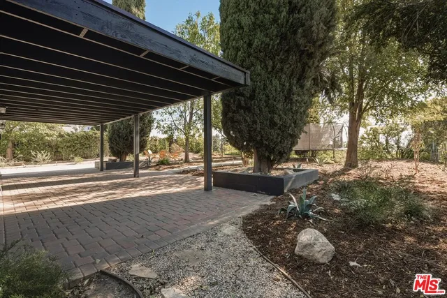 $1,195,000 | 10646 Ledeen Drive, Lakeview Terrace, CA 91342