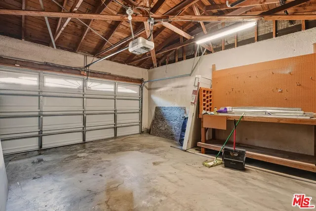 $1,195,000 | 10646 Ledeen Drive, Lakeview Terrace, CA 91342