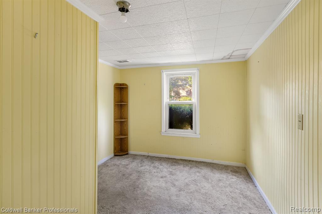 1460 Courtland Boulevard Rochester, MI 48307 - Photo 15 of 23