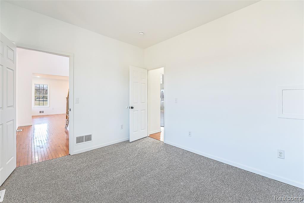 2611 Toben Road Carleton, MI 48117 - Photo 30 of 67