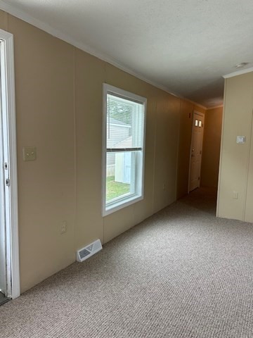 189 Springfield Road, Unit 24 Westfield, MA 01085 - Photo 10 of 22 an empty room with a window