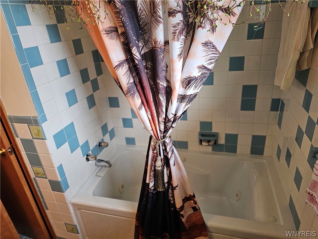 747 Sweet Home Road Amherst, NY 14226 - Photo 26 of 44