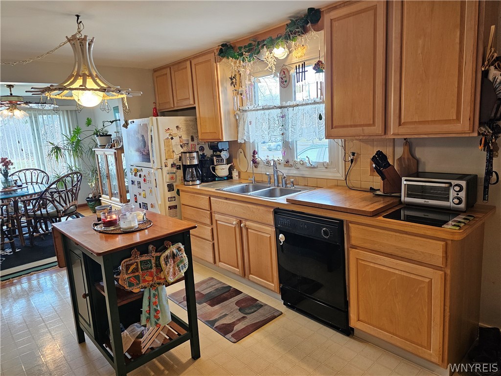 747 Sweet Home Road Amherst, NY 14226 - Photo 37 of 44