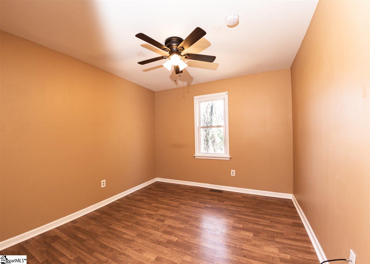412 McAlister Road Greenville, SC 29607 - Photo 8 of 17 Gallery Image 8