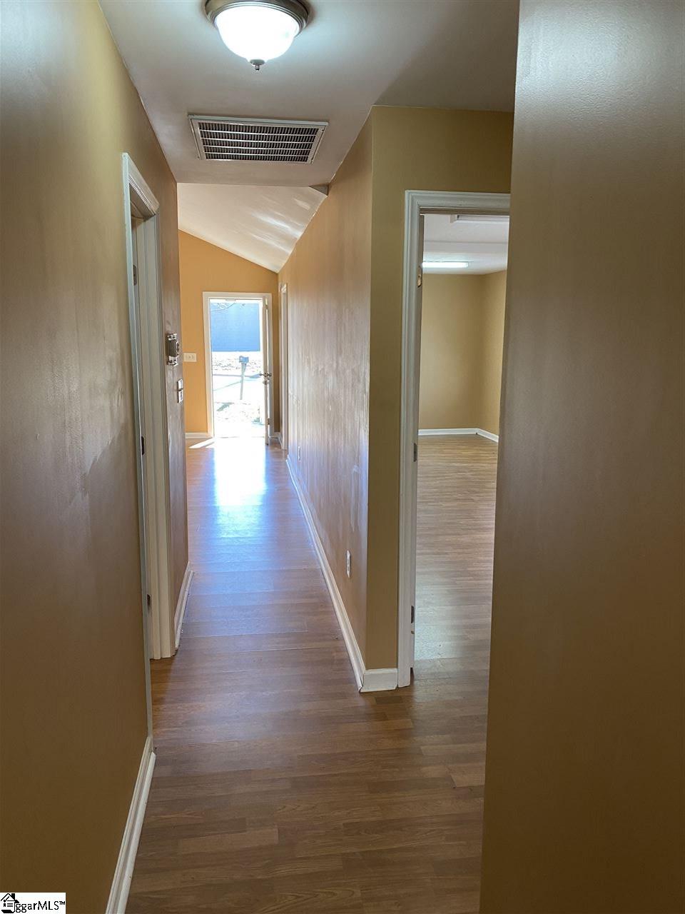 412 McAlister Road Greenville, SC 29607 - Photo 10 of 17 Gallery Image 10