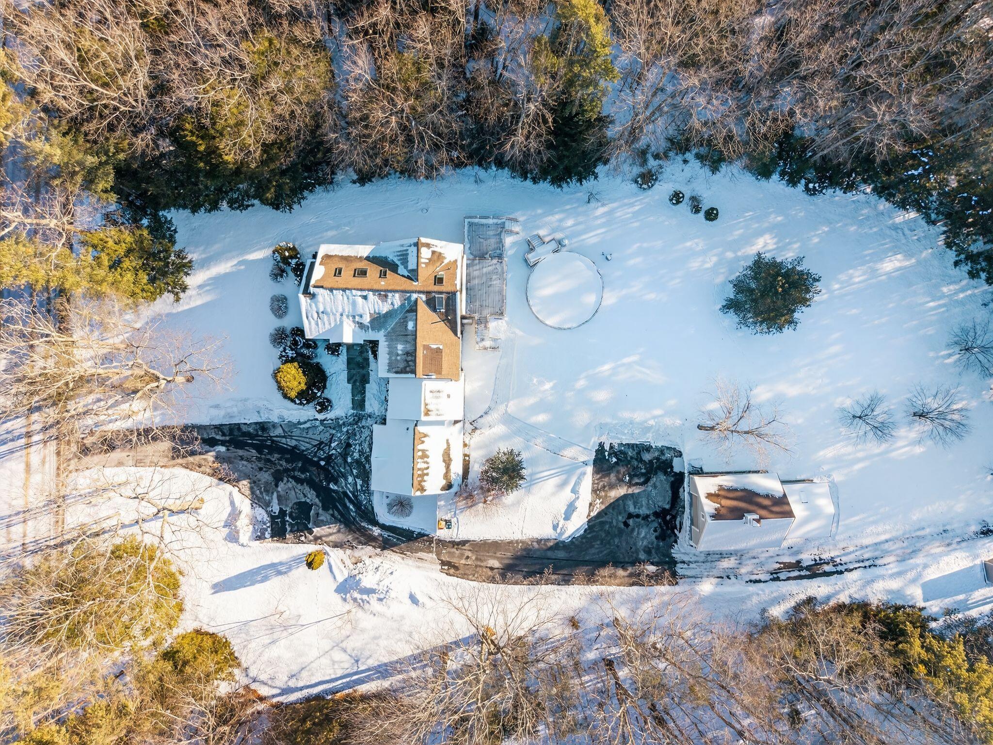 31 Old Blue Point Road Scarborough, ME 04074 - Photo 7 of 98 31_Old_Blue_Point_Rd_69