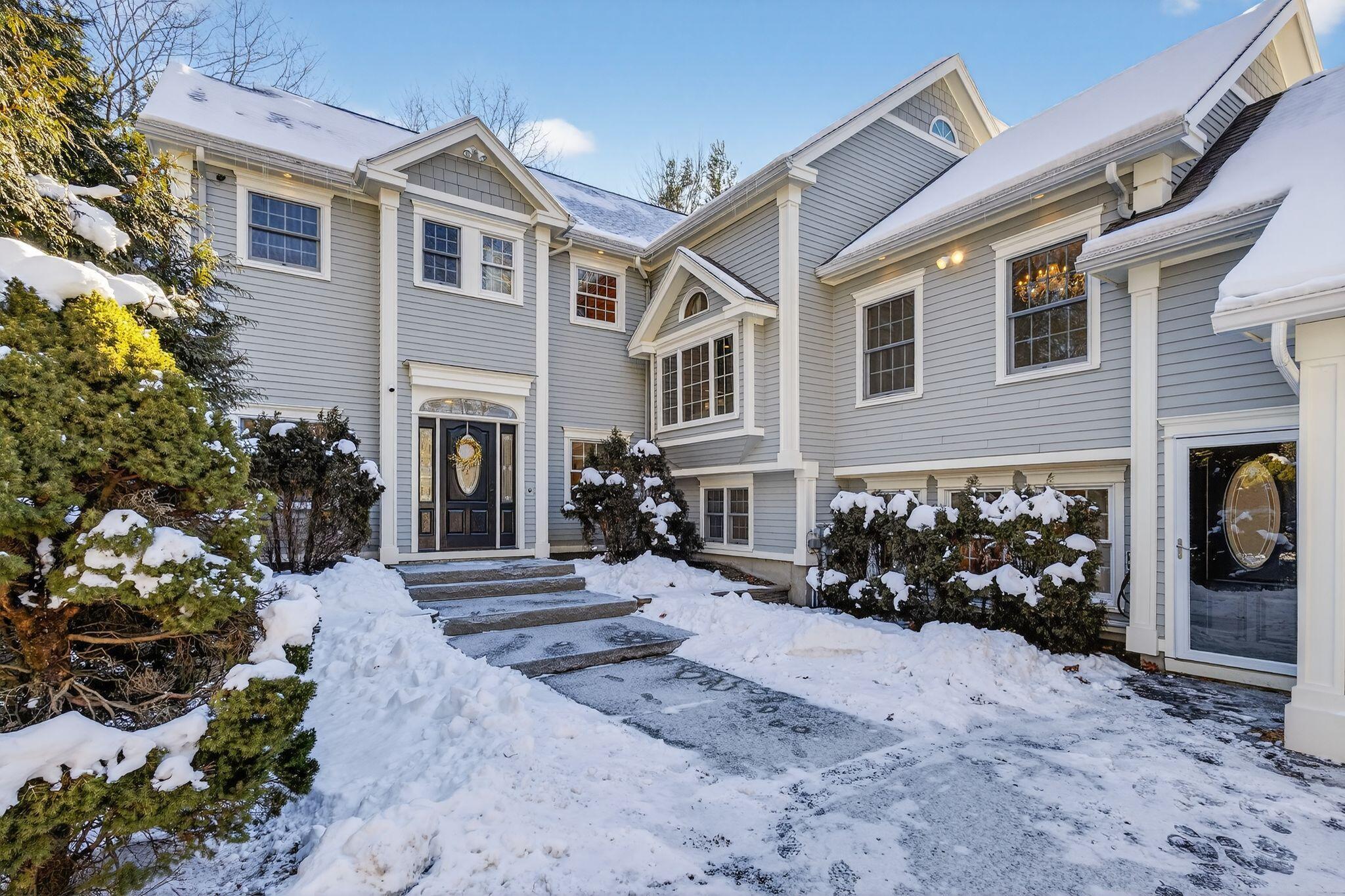 31 Old Blue Point Road Scarborough, ME 04074 - Photo 8 of 98 31_Old_Blue_Point_Rd_03