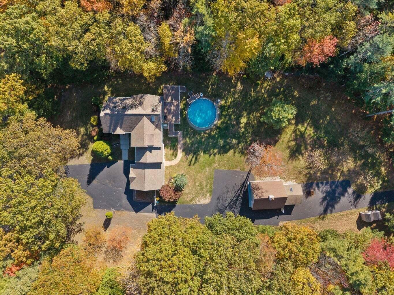 31 Old Blue Point Road Scarborough, ME 04074 - Photo 93 of 98 20251018183308523322000000-o