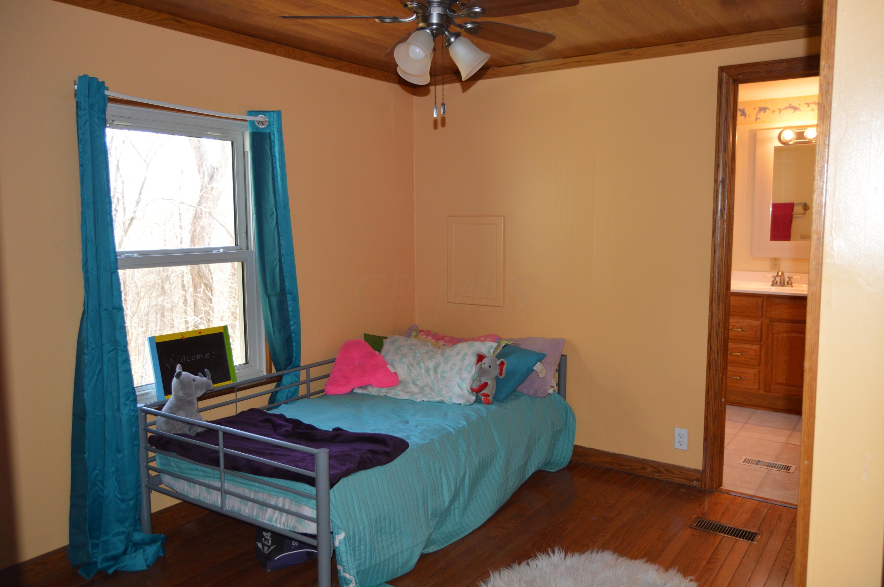 3325 Crawfis Road Southeast Lancaster, OH 43130 - Photo 18 of 31 Gallery Image 18