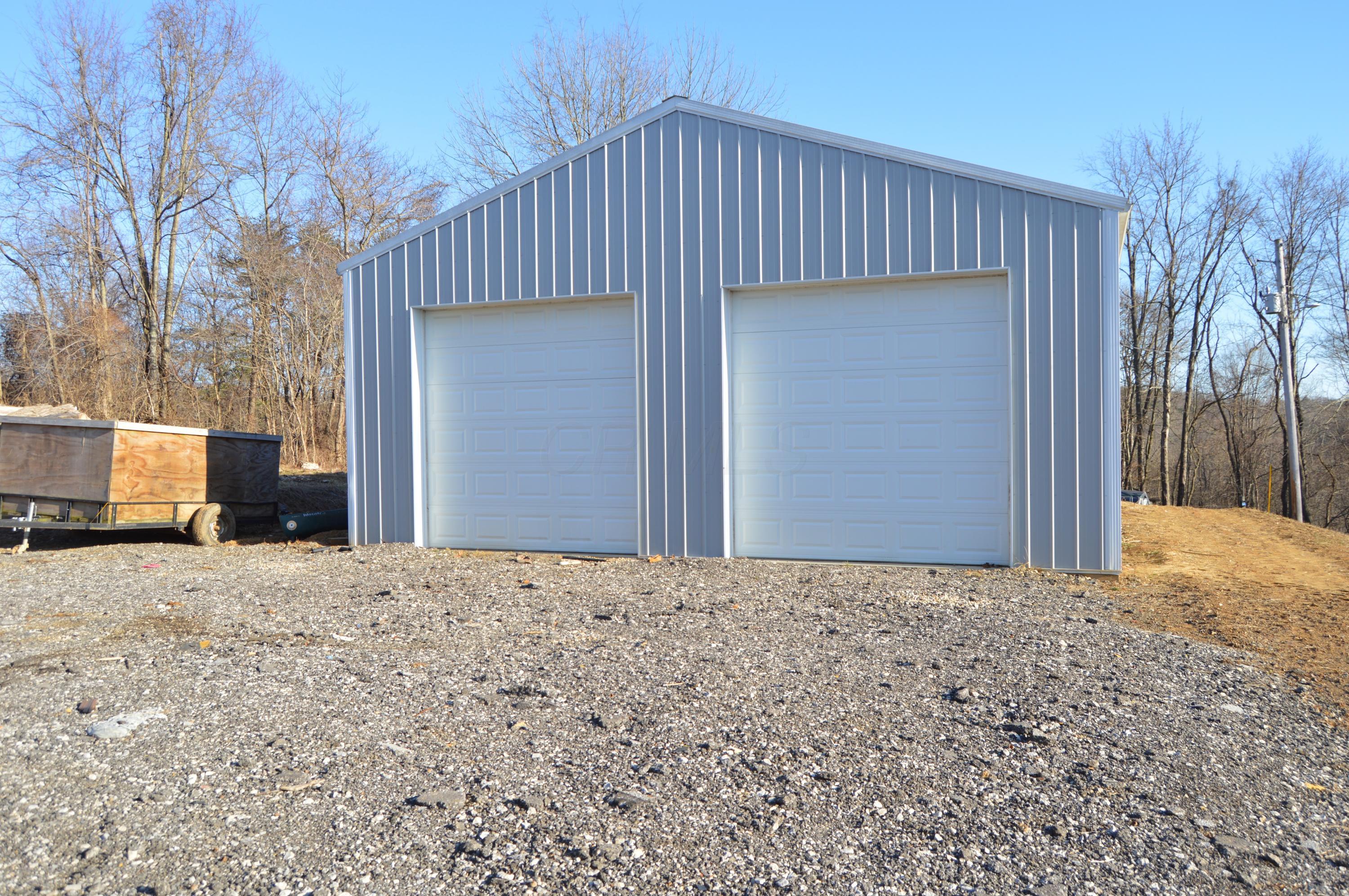 3325 Crawfis Road Southeast Lancaster, OH 43130 - Photo 8 of 31 Gallery Image 8