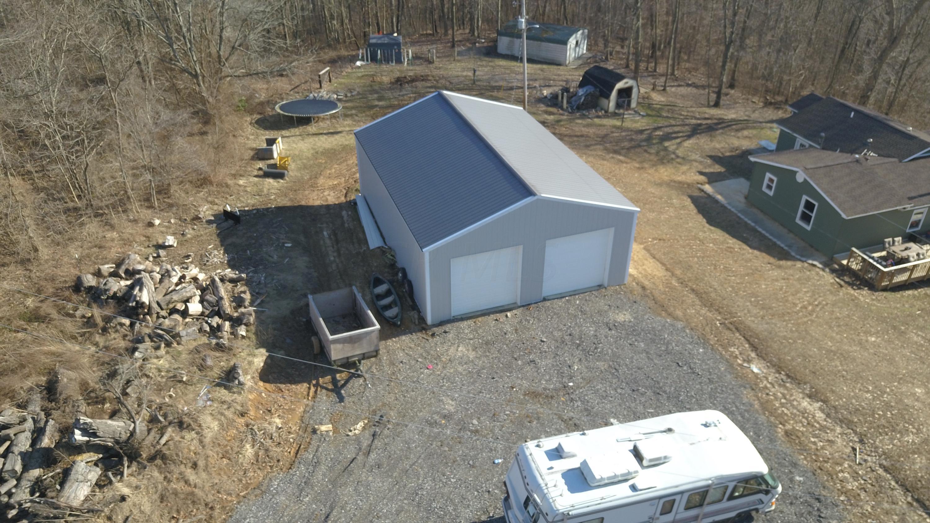 3325 Crawfis Road Southeast Lancaster, OH 43130 - Photo 9 of 31 Gallery Image 9