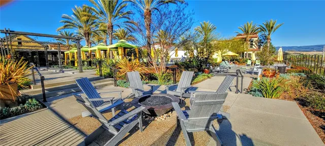 a sign that is on the side of the road