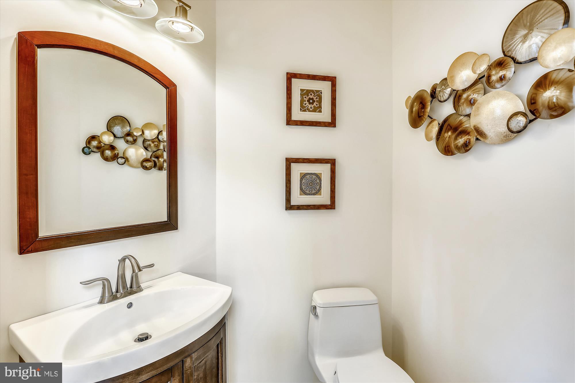 13317 Copper Ridge Road Germantown, MD 20874 - Photo 13 of 30 Powder Room