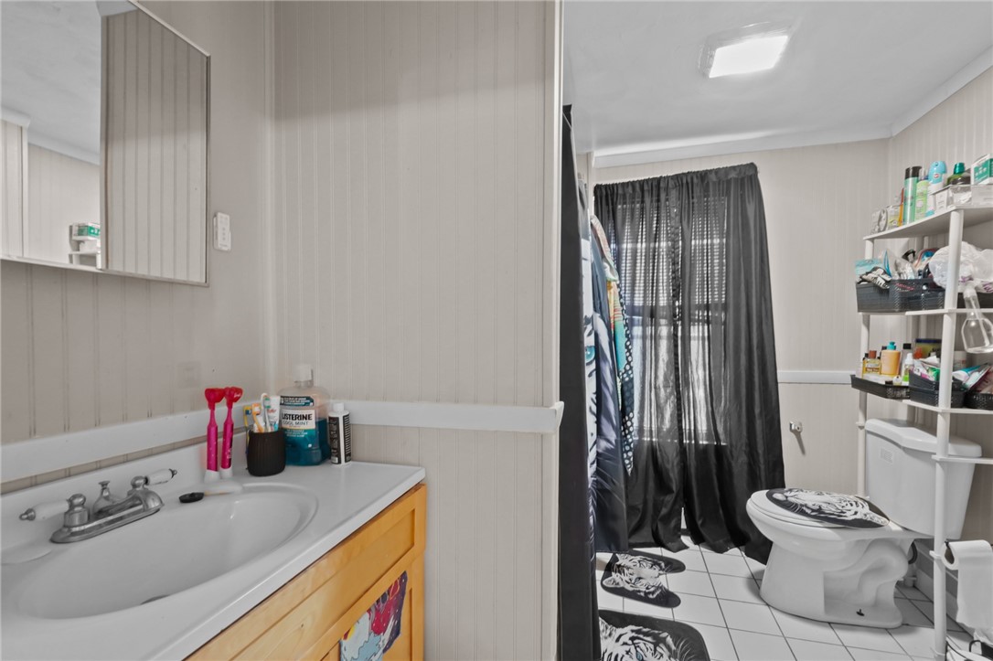 76 Slater Street Pawtucket, RI 02860 - Photo 11 of 46