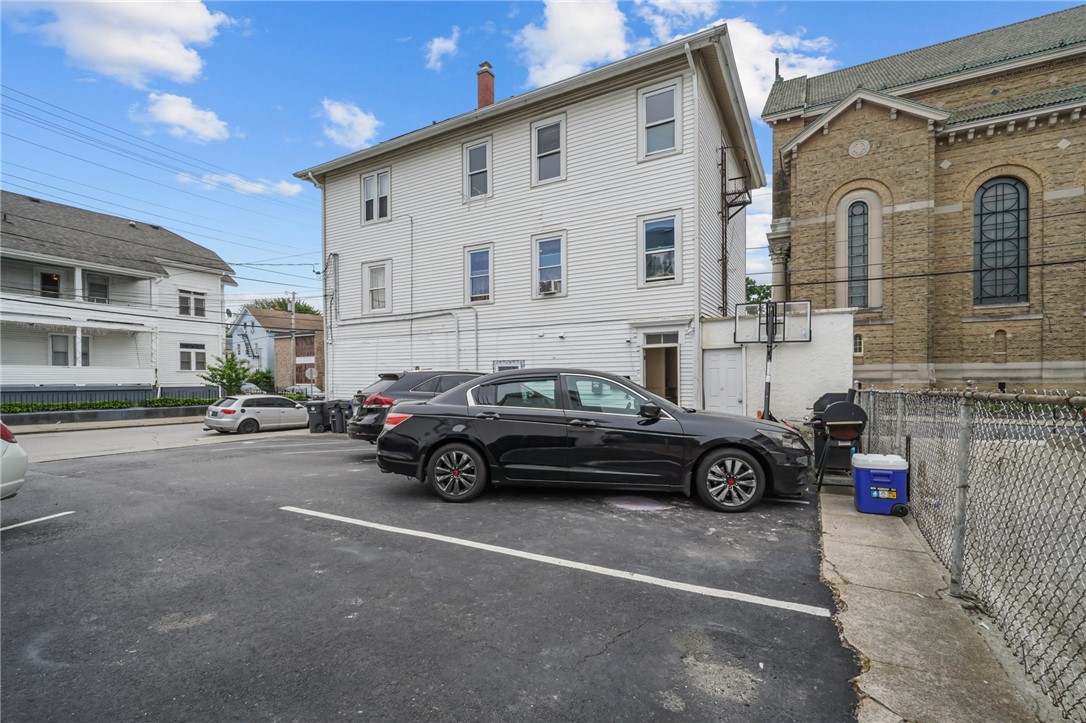 76 Slater Street Pawtucket, RI 02860 - Photo 10 of 46