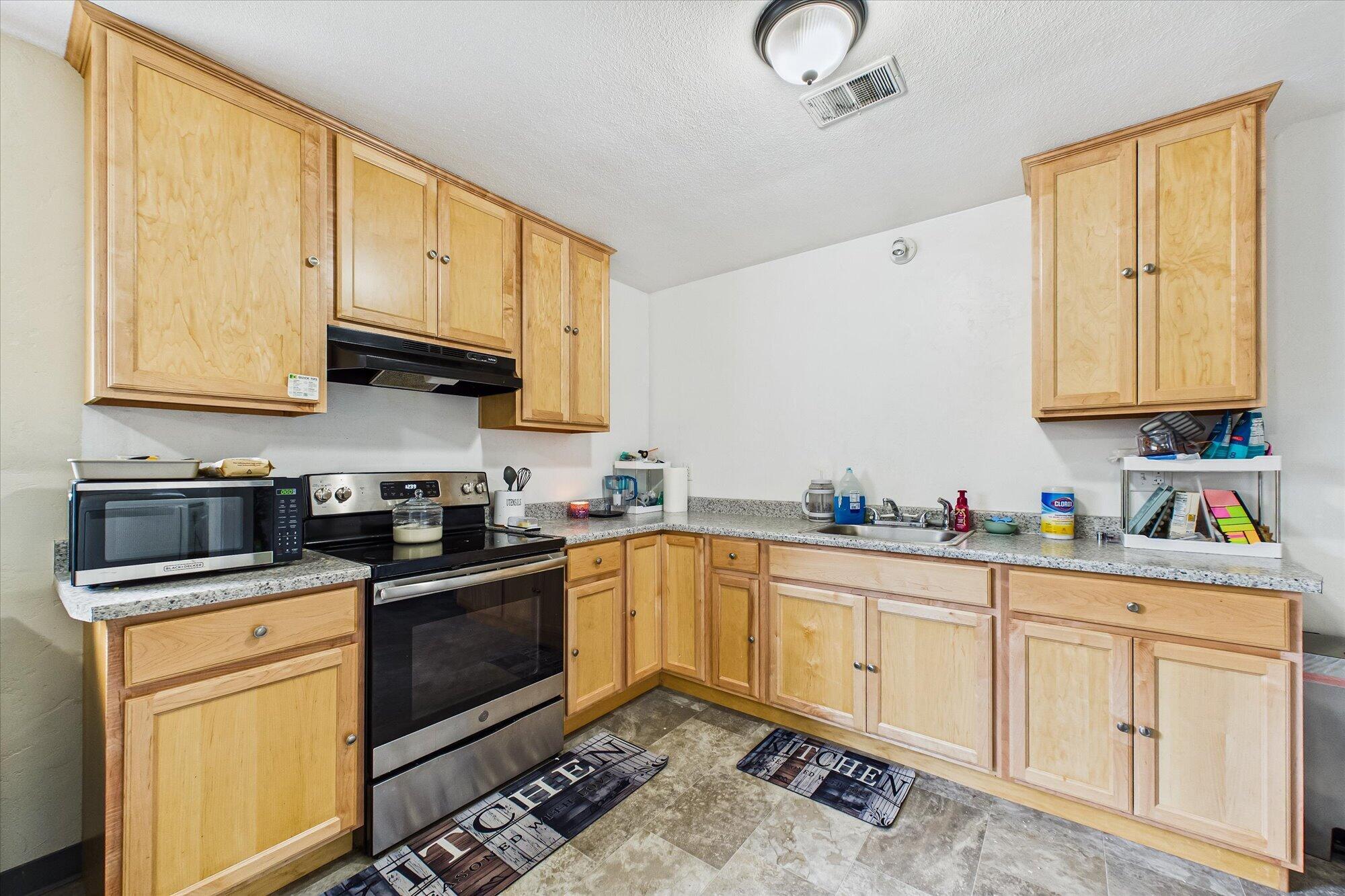 2467 Fern Street Cutten, CA 95503 - Photo 27 of 49