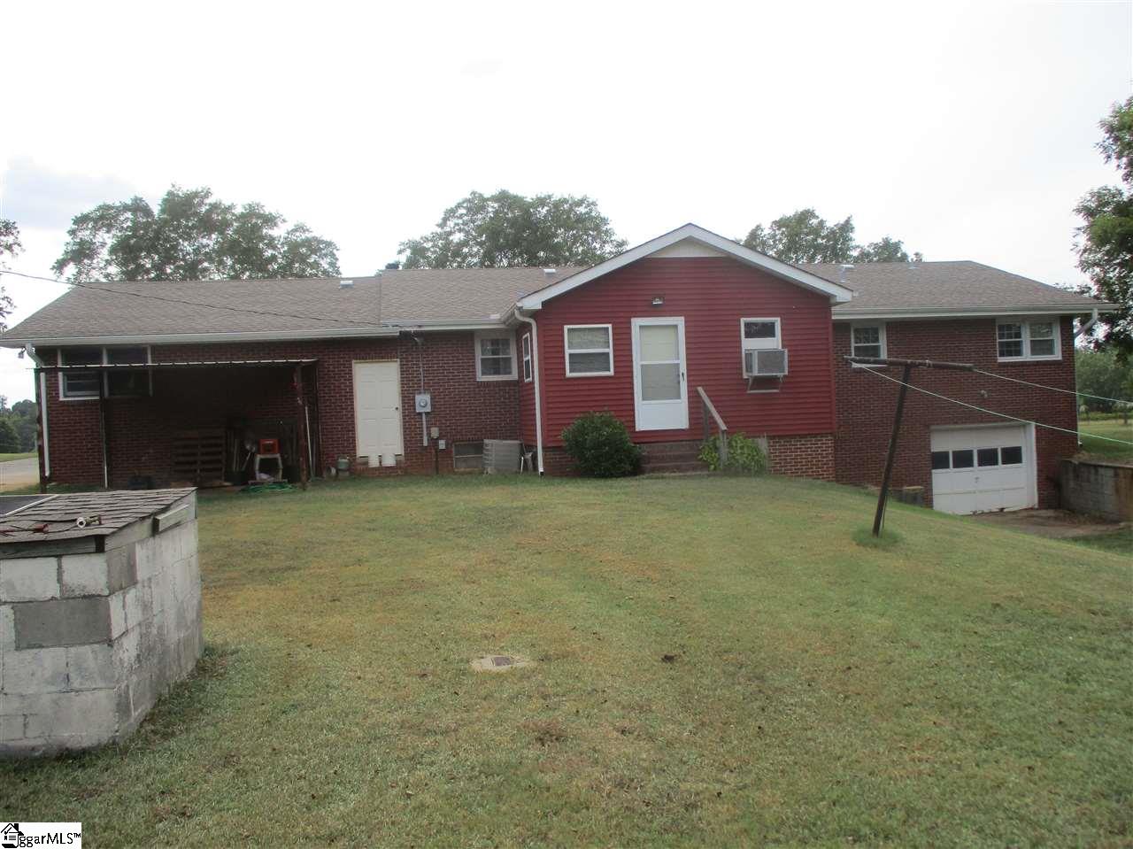 1231 Durham Road Piedmont, SC 29673 - Photo 3 of 33