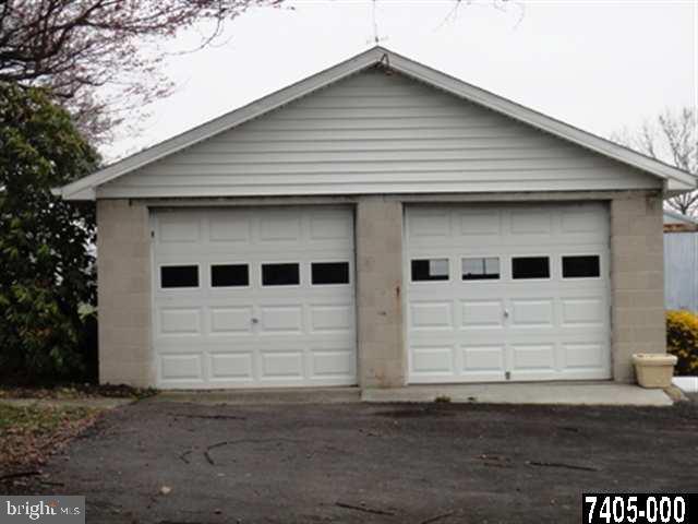 305 Fairmount Road Aspers, PA 17304 - Photo 3 of 20 Gallery Image 3