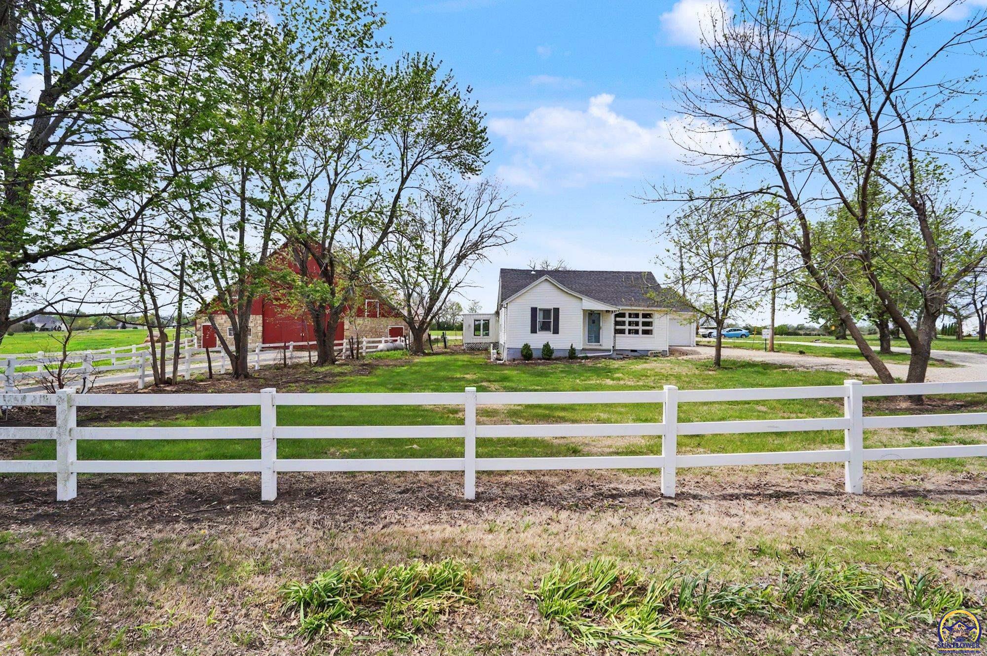 5131 Southwest Urish Road Topeka, KS 66610 - Photo 1 of 62