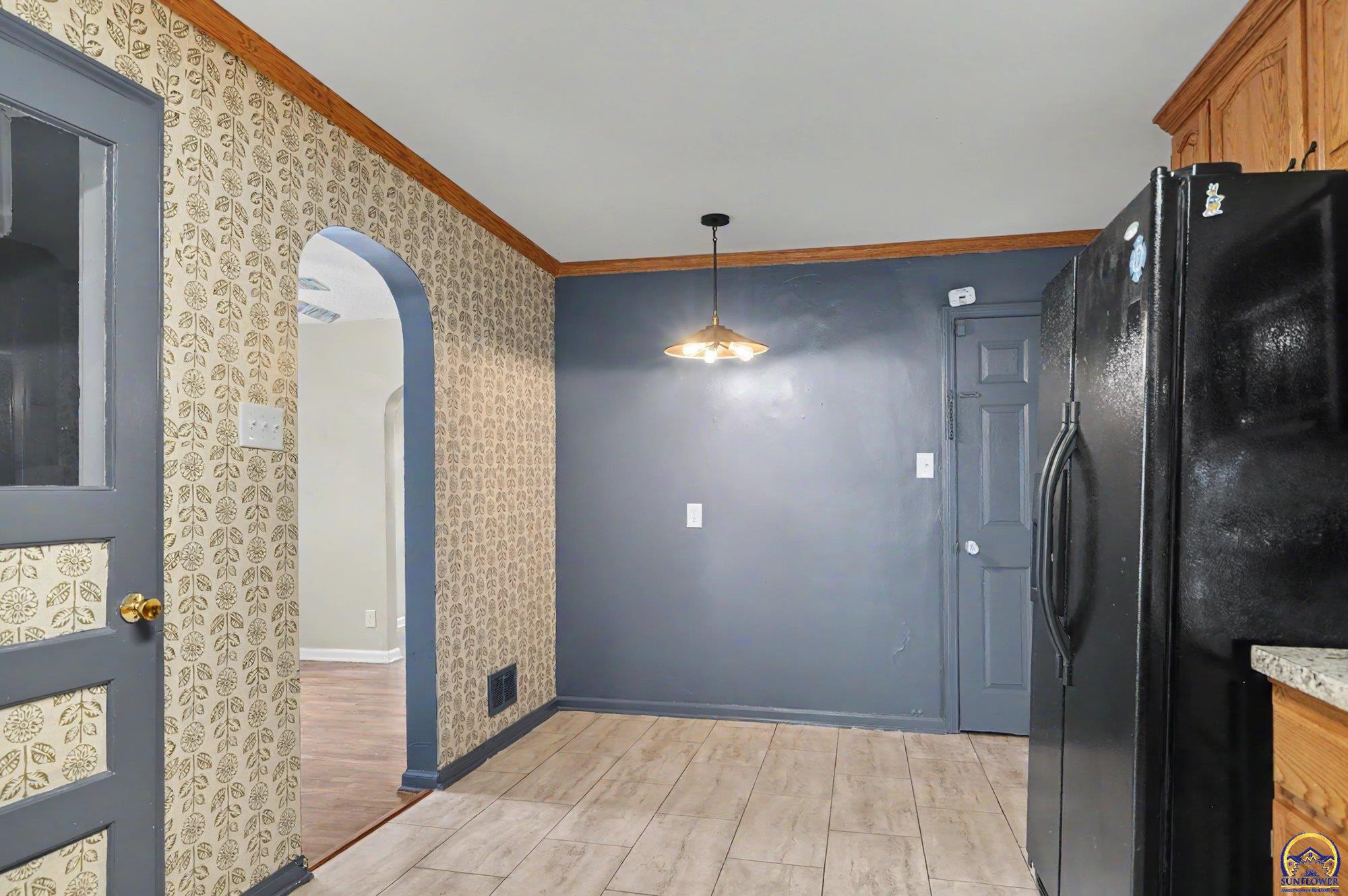 5131 Southwest Urish Road Topeka, KS 66610 - Photo 13 of 62