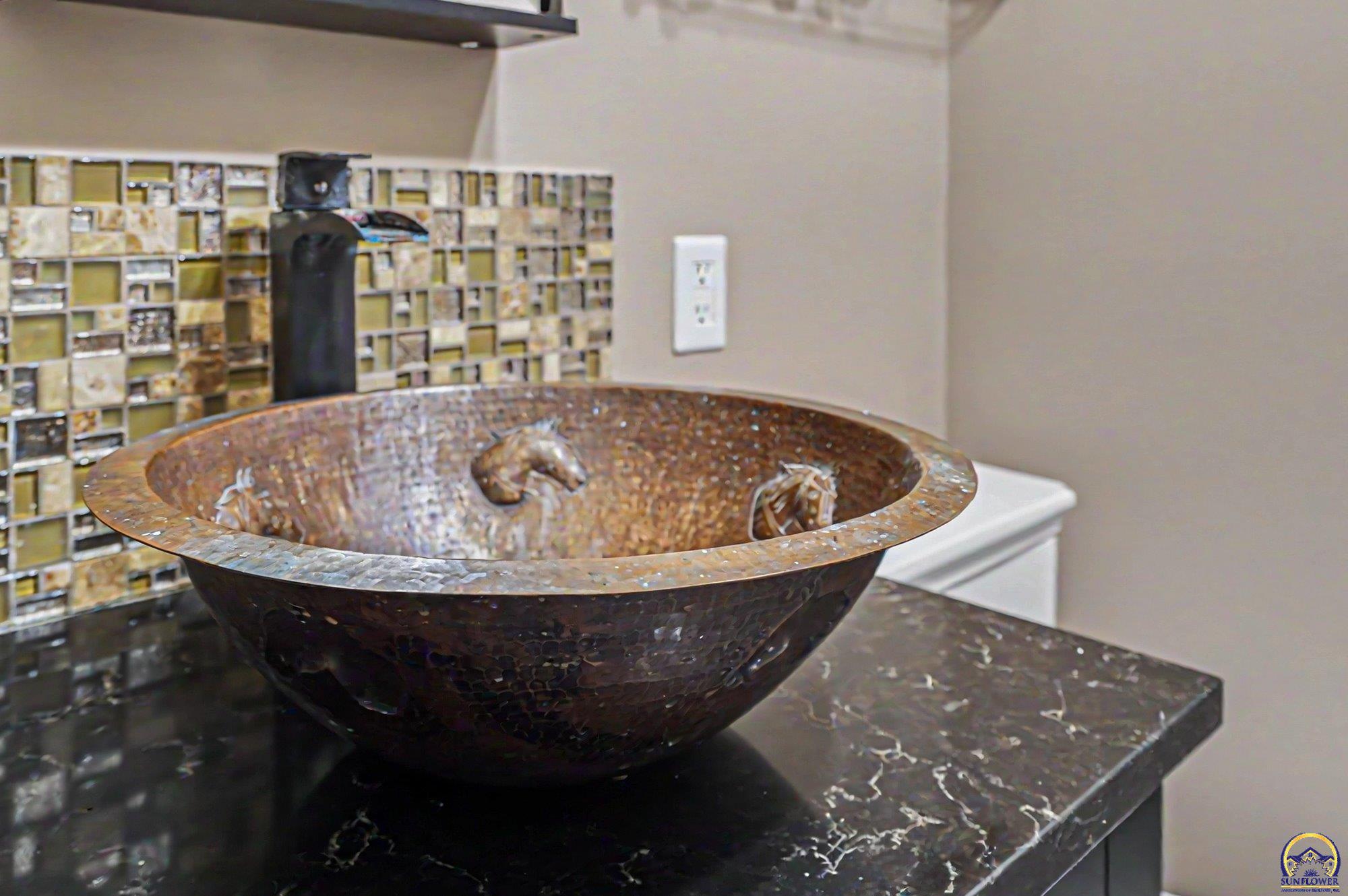 5131 Southwest Urish Road Topeka, KS 66610 - Photo 26 of 62