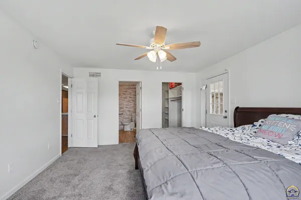 $479,000 | 5131 Southwest Urish Road, Topeka, KS 66610
