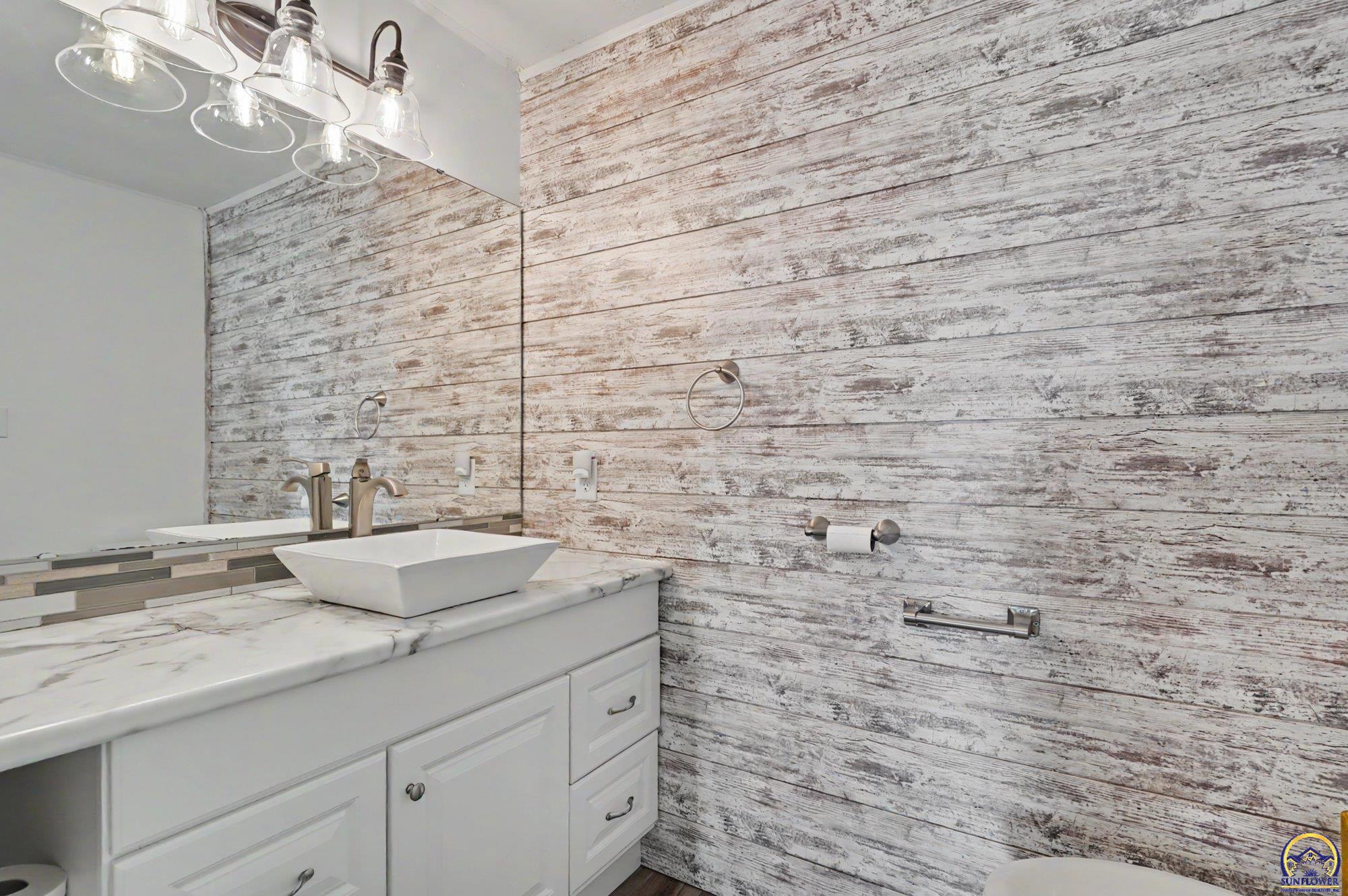 5131 Southwest Urish Road Topeka, KS 66610 - Photo 31 of 62