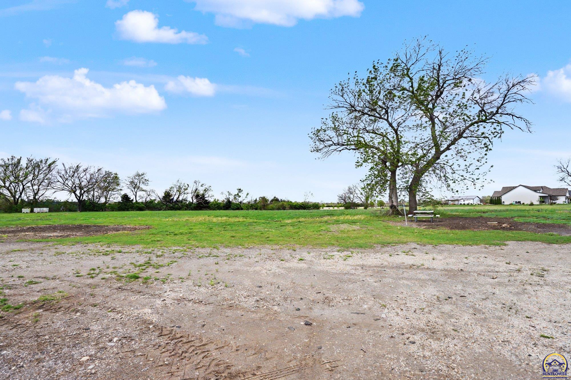 5131 Southwest Urish Road Topeka, KS 66610 - Photo 49 of 62