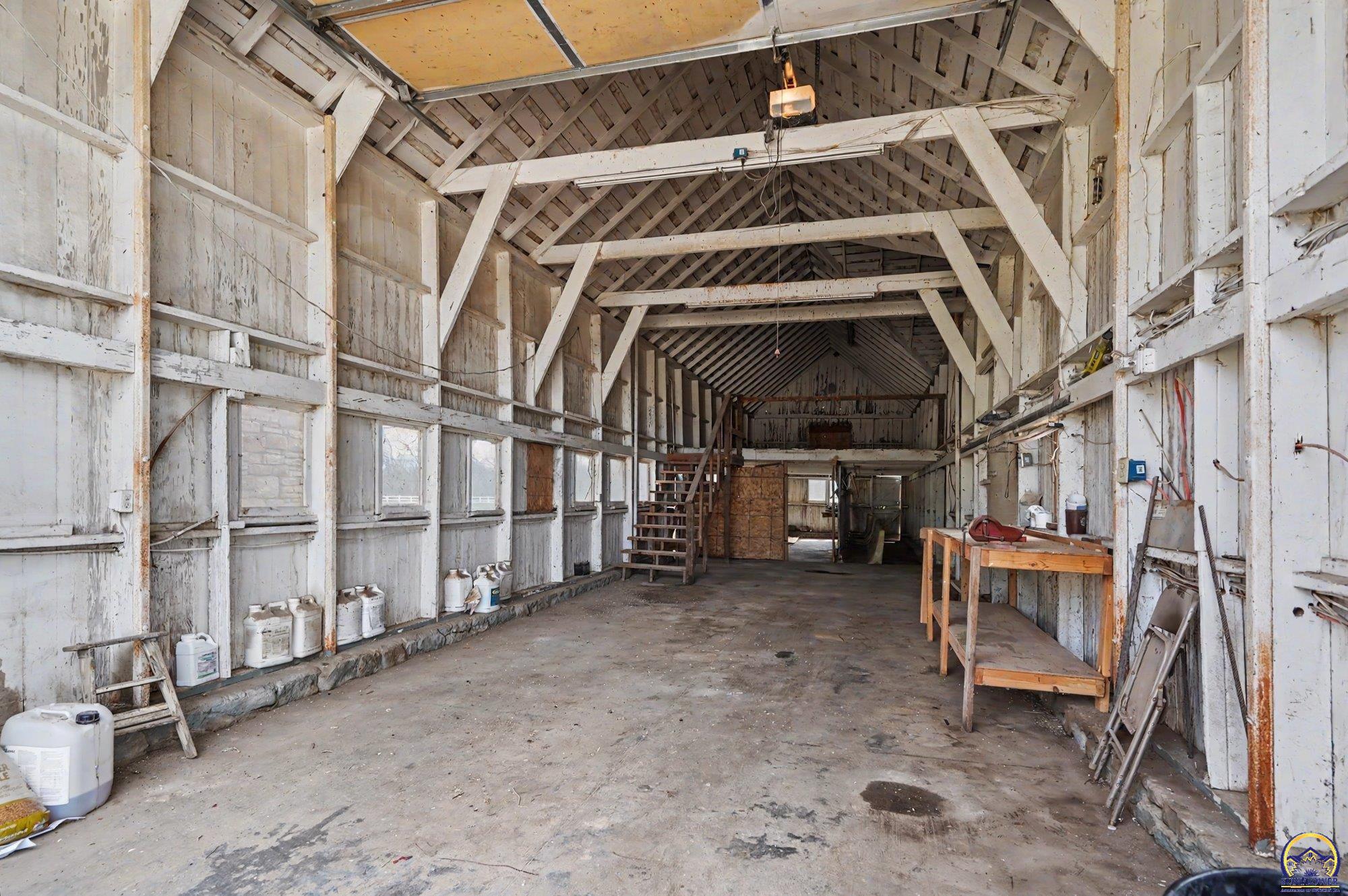 5131 Southwest Urish Road Topeka, KS 66610 - Photo 50 of 62