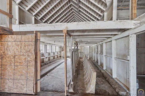 $479,000 | 5131 Southwest Urish Road, Topeka, KS 66610