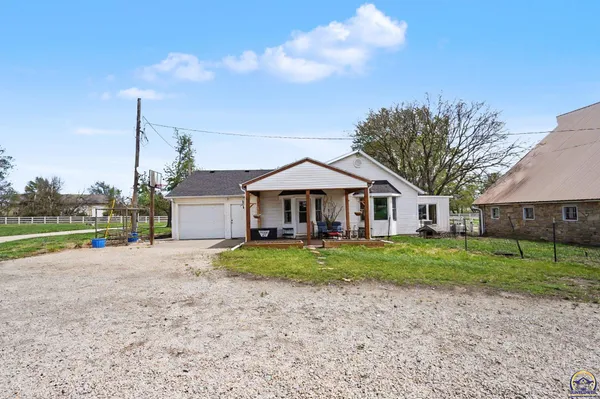 $479,000 | 5131 Southwest Urish Road, Topeka, KS 66610