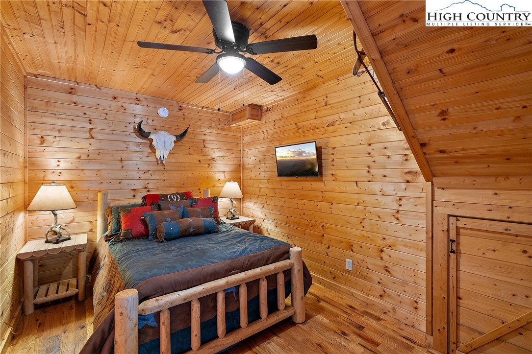 1158 Staghorn Road Purlear, NC 28665 - Photo 13 of 48