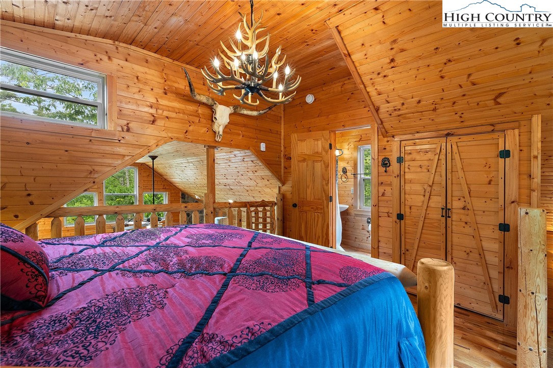 1158 Staghorn Road Purlear, NC 28665 - Photo 17 of 48