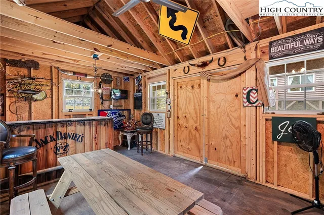 $427,400 | 1158 Staghorn Road, Purlear, NC 28665