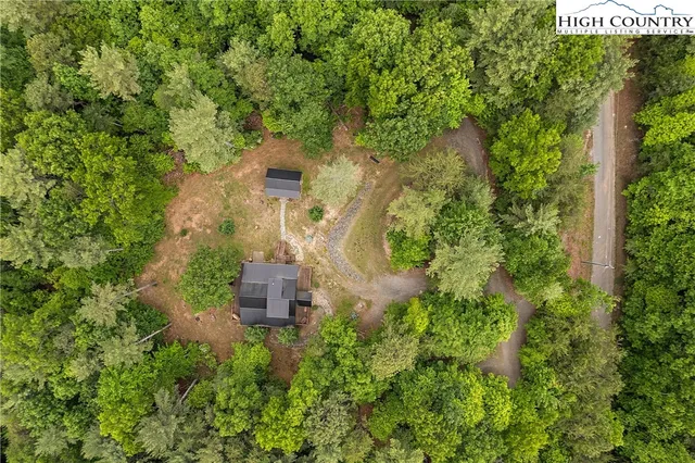 $427,400 | 1158 Staghorn Road, Purlear, NC 28665