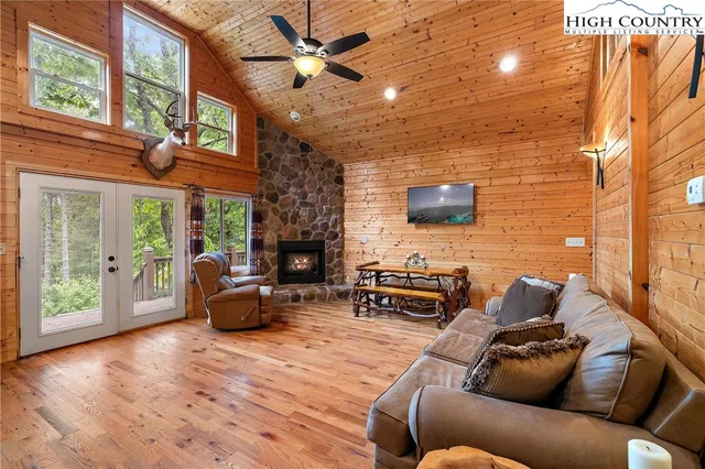 $427,400 | 1158 Staghorn Road, Purlear, NC 28665