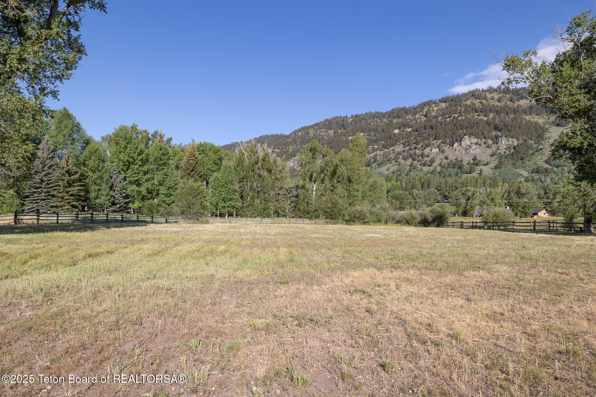 5405 Ulysses Lane Wilson, WY 83014 - Photo 6 of 21 G22A8476