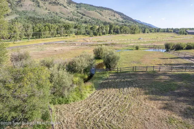 $3,500,000 | 5405 Ulysses Lane, Wilson, WY 83014