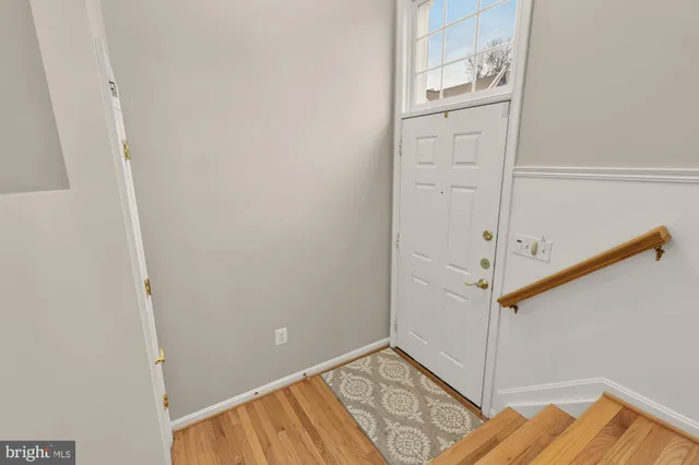 $3,800 | 6143 Cinnamon Court, Alexandria, VA 22310