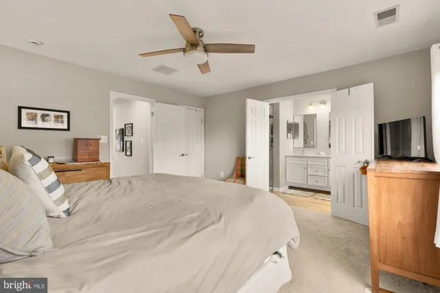 $3,800 | 6143 Cinnamon Court, Alexandria, VA 22310