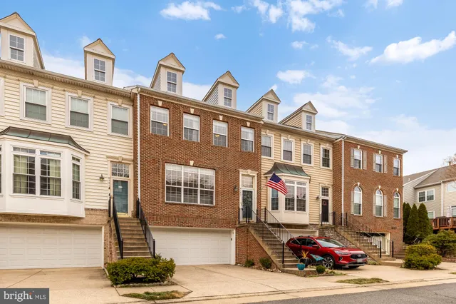 $3,800 | 6143 Cinnamon Court, Alexandria, VA 22310