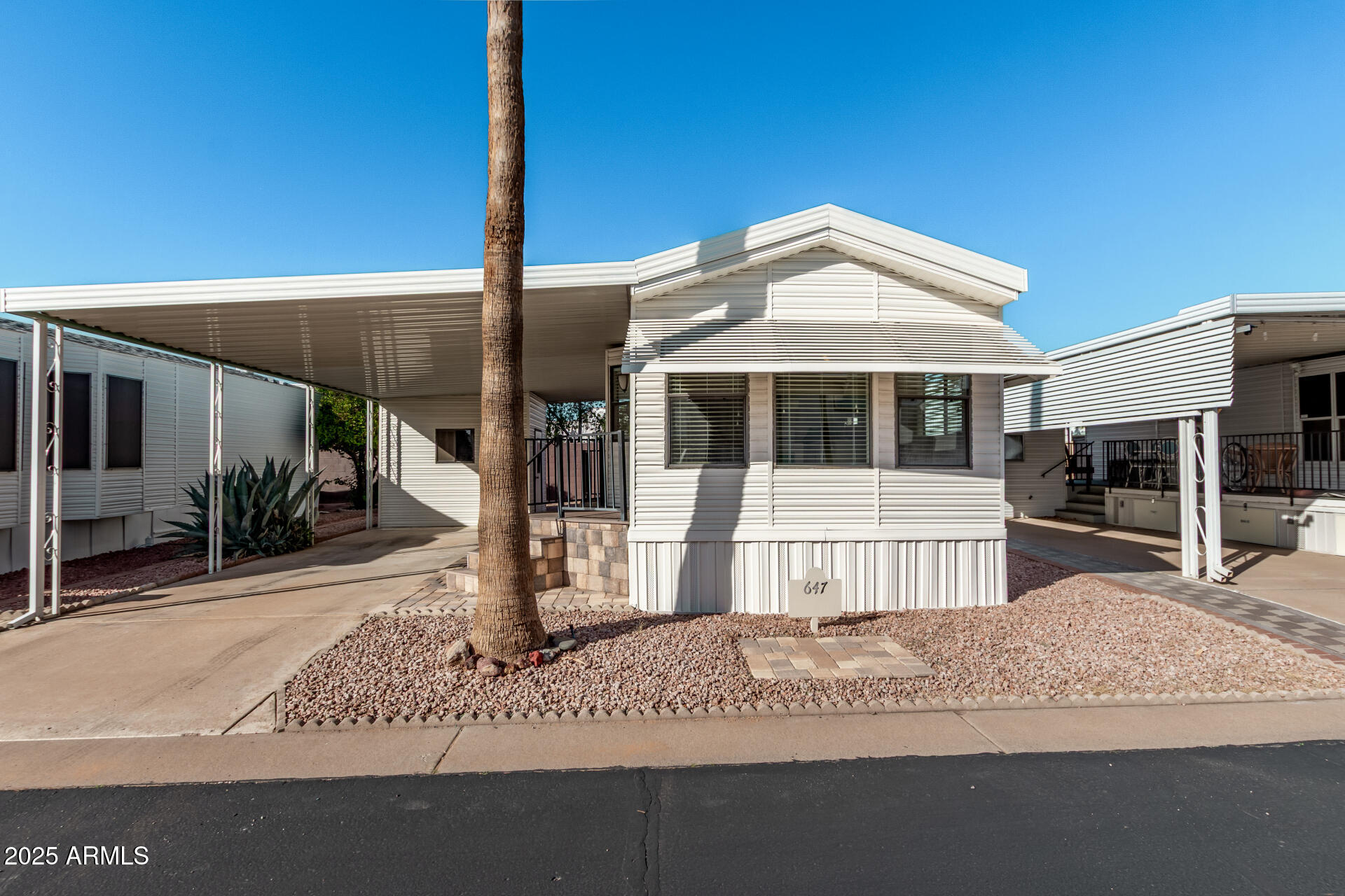 111 South Greenfield Road, Unit 647 Mesa, AZ 85206 - Photo 2 of 29