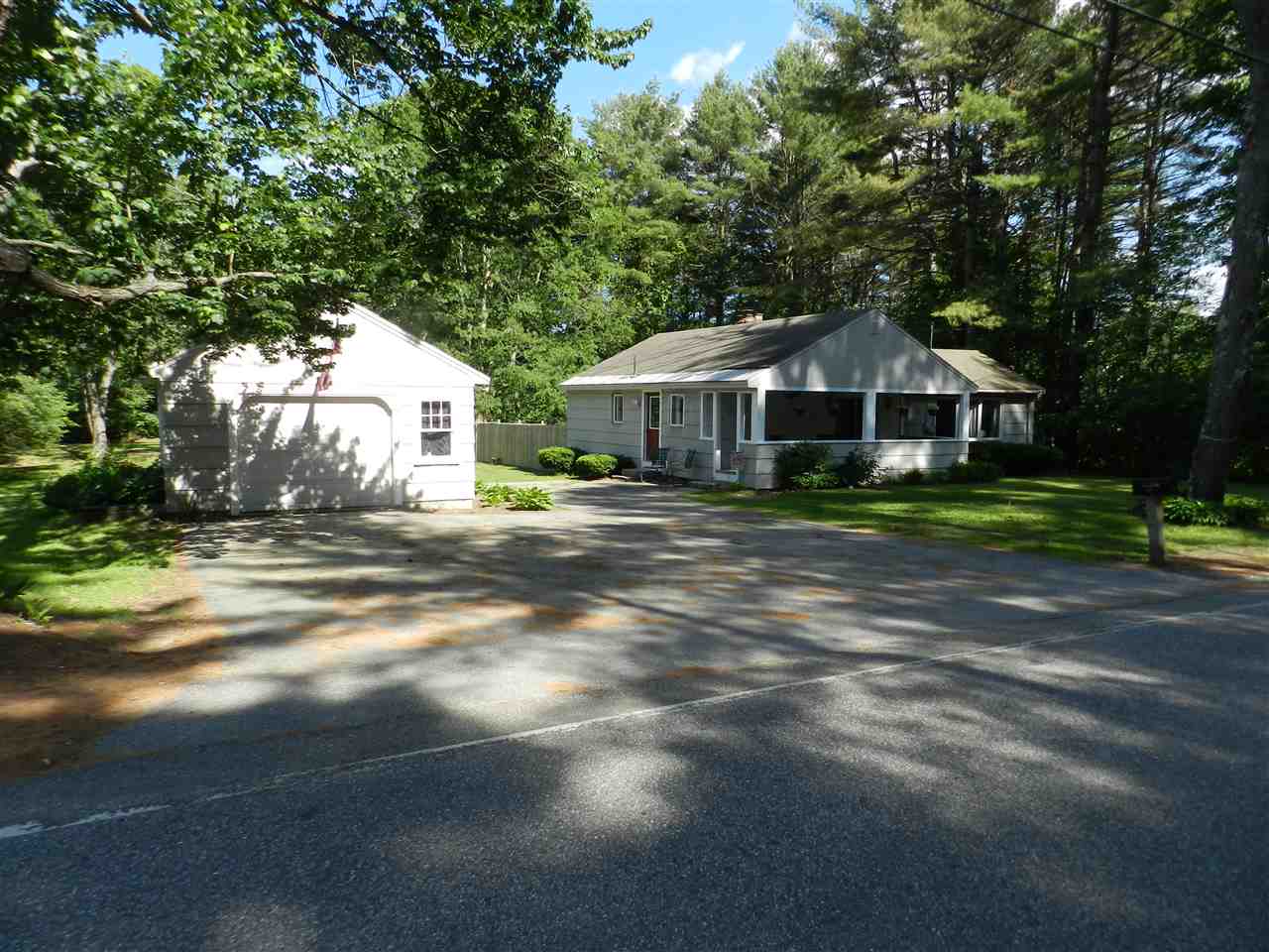 271 Chestnut Hill Road Rochester, NH 03867 - Photo 1 of 20