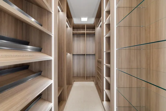 a view of utility room