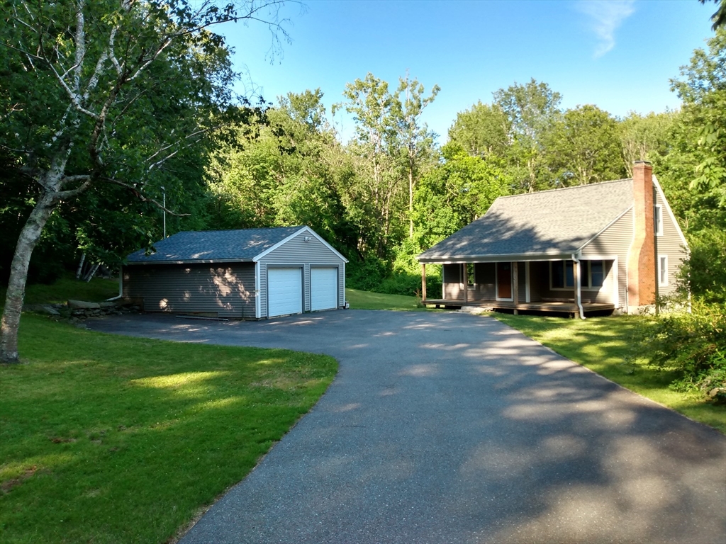507 South Royalston Road Athol, MA 01331 - Photo 1 of 5 Gallery Image 1